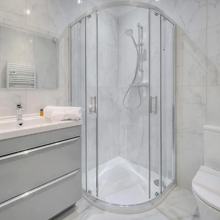 2 Chambres, Meynadier- Forvile A2b243 * Cannes