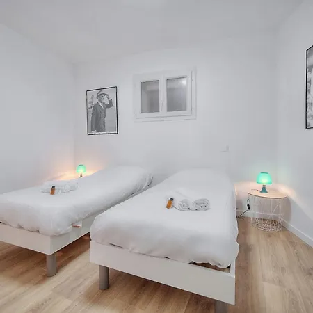 2 Chambres, Meynadier- Forvile A2b243 Appartement