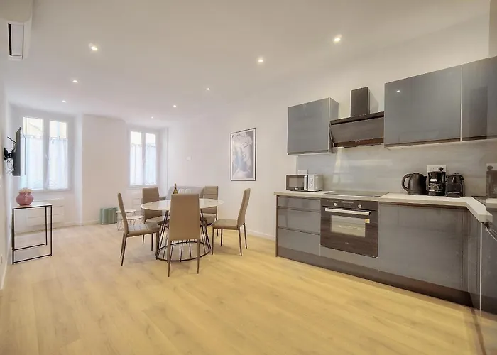 2 Chambres, Meynadier- Forvile A2b243