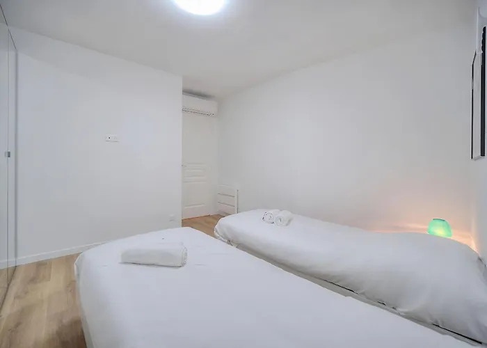 2 Chambres, Meynadier- Forvile A2b243 Appartamento